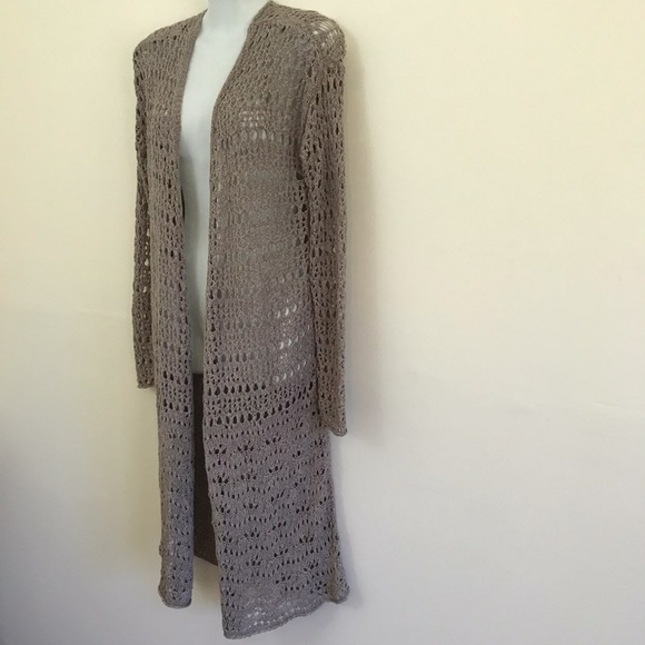 woman’s American Eagle Long Cardigan/Sweater Size Small - Picture 2 of 7